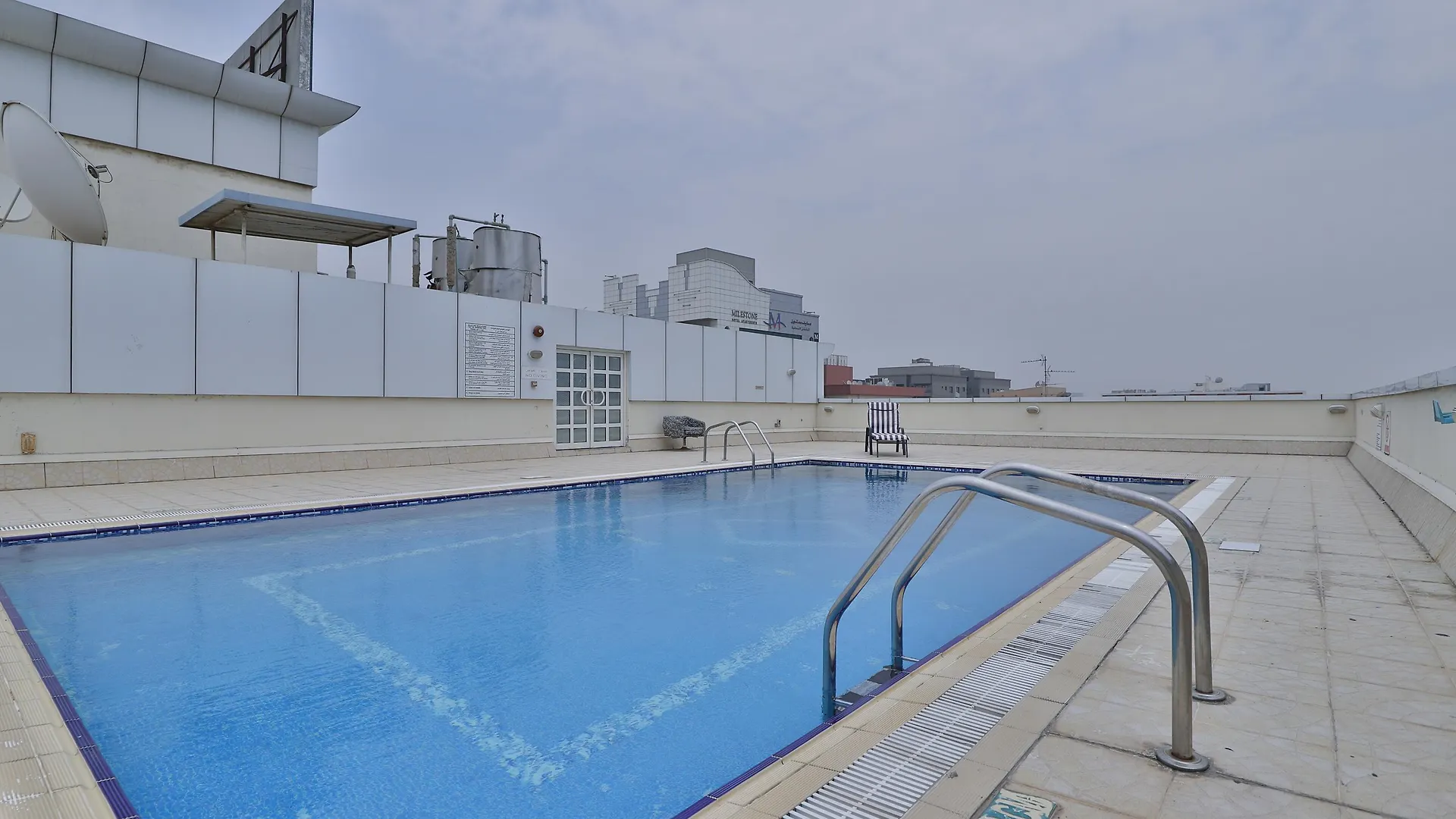 Moon Valley Hotel Apartment - Bur Dubai, Burjuman Aparthotel